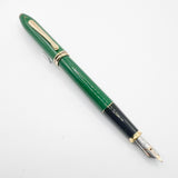 Cross Townsend Green Jade/ 22K Gold Dust Fountain Pen - Fine  18kt Gold Nib