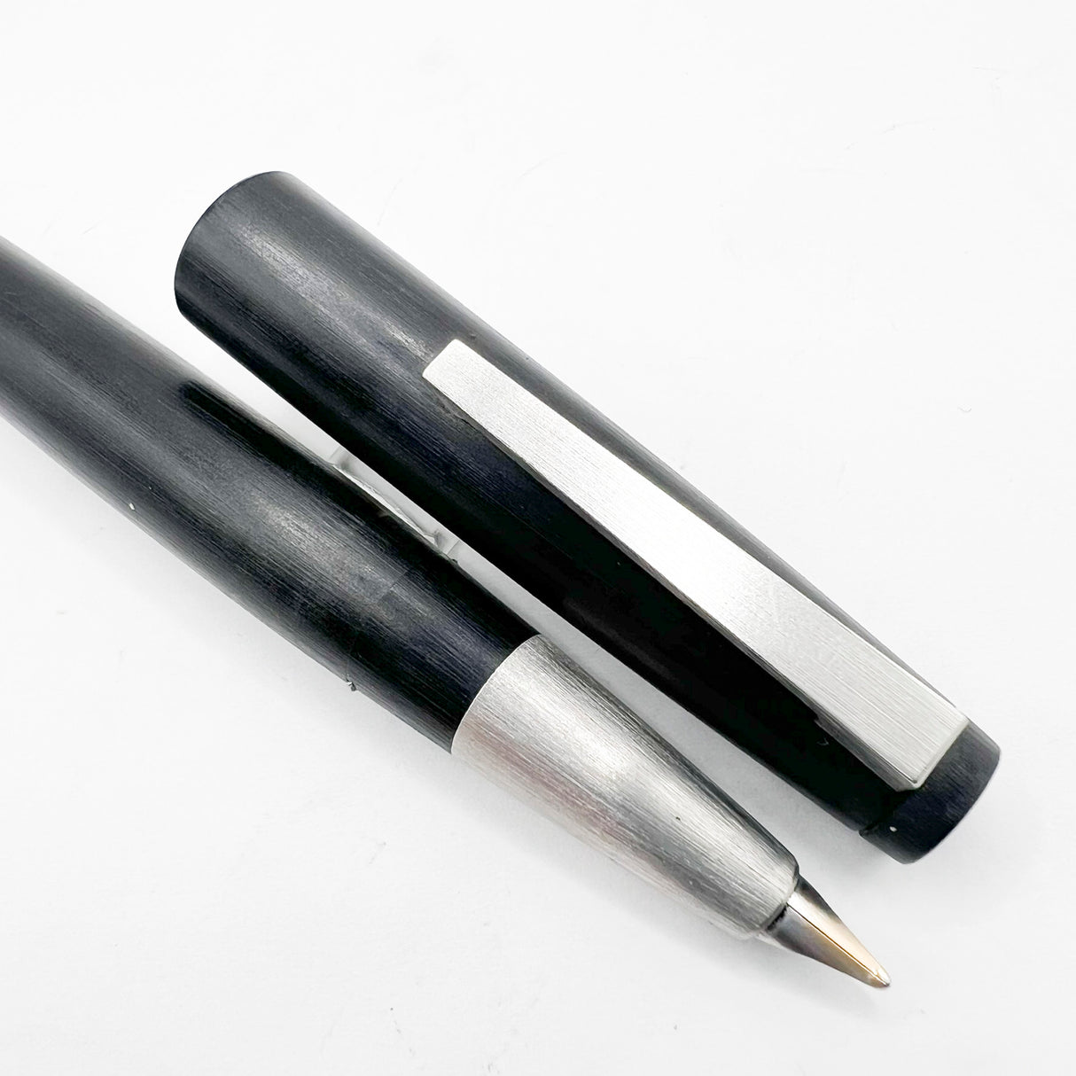 Lamy Early #2000 Black Makrolon Fountain Pen -  Broad 14kt Gold Nib