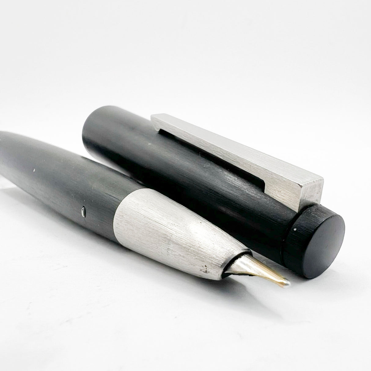 Lamy Early #2000 Black Makrolon Fountain Pen -  Broad 14kt Gold Nib