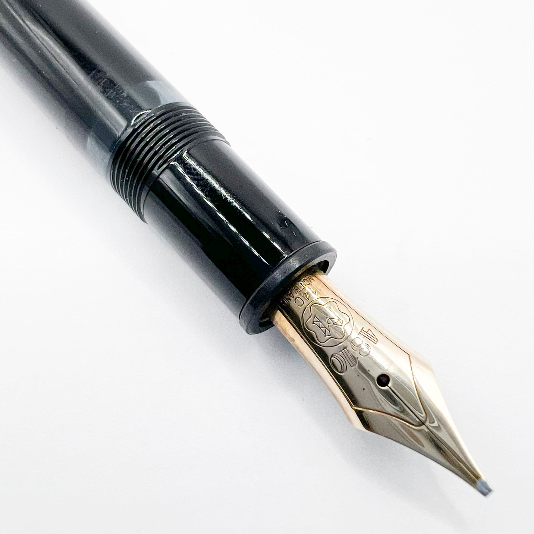 Montblanc Meisterstuck Black Resin #146 LeGrand Fountain Pen