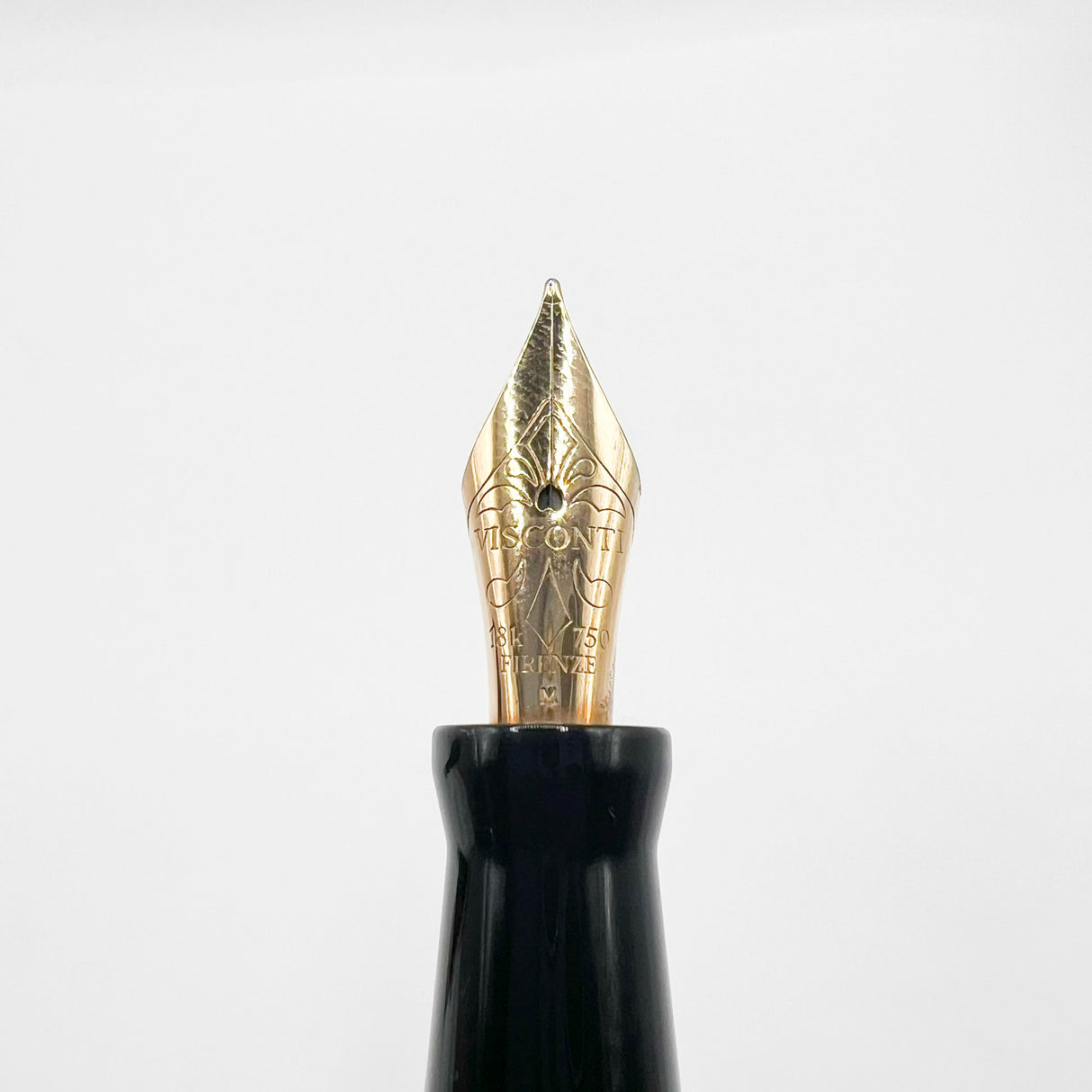 Visconti Copernicus Burgundy Celluloid Limited Edition Fountain Pen   - Medium 18kt Gold Nib