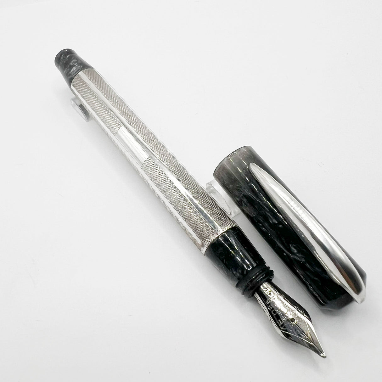 Visconti Rinascimento Stardust Grey Fountain Pen -   Broad 14kt Gold Nib