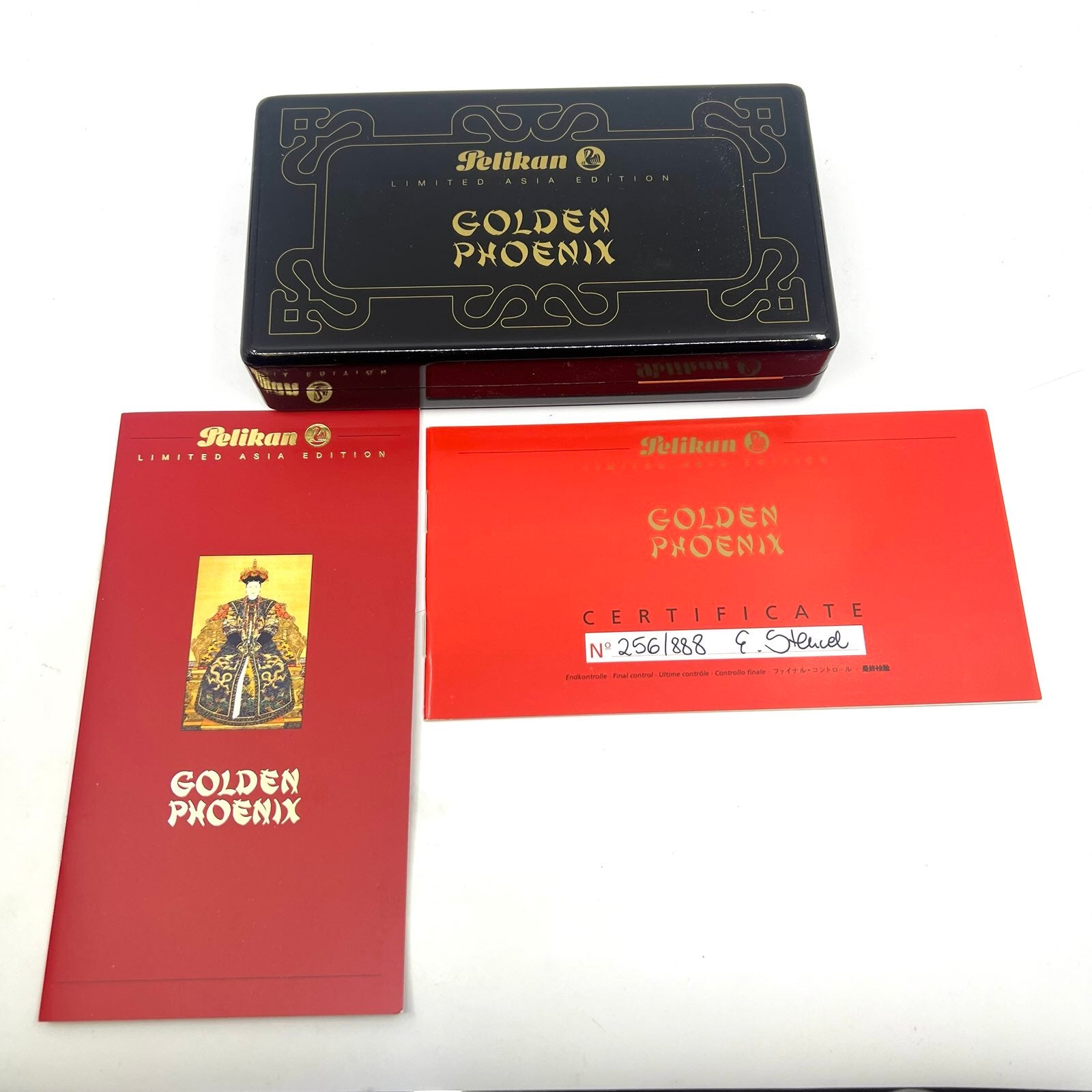 Pelikan Golden Phoenix Limited Edition Fountain Pen - Fine 18kt