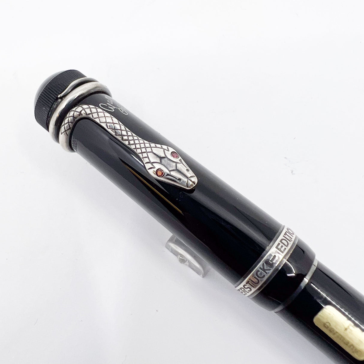 Montblanc Agatha Christie Sterling Silver Limited Edition Fountain Pen - Fine 18kt Gold Nib