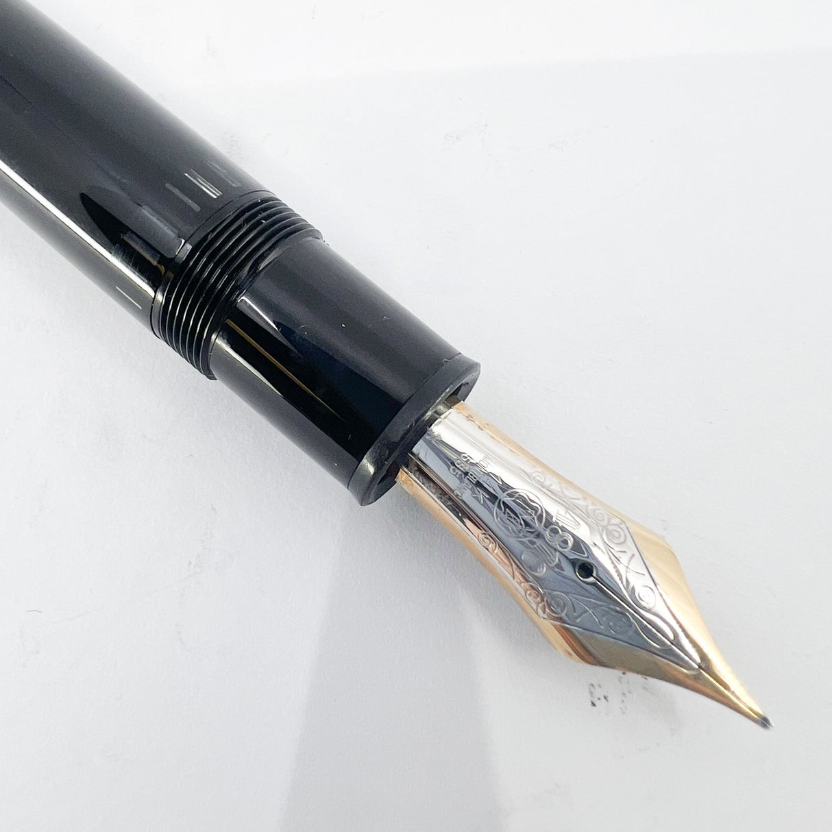 Montblanc Meisterstuck #149 Fountain Pen - Largest Of The Meisterstucks -  Semi-Flex Fine 14kt Gold Nib