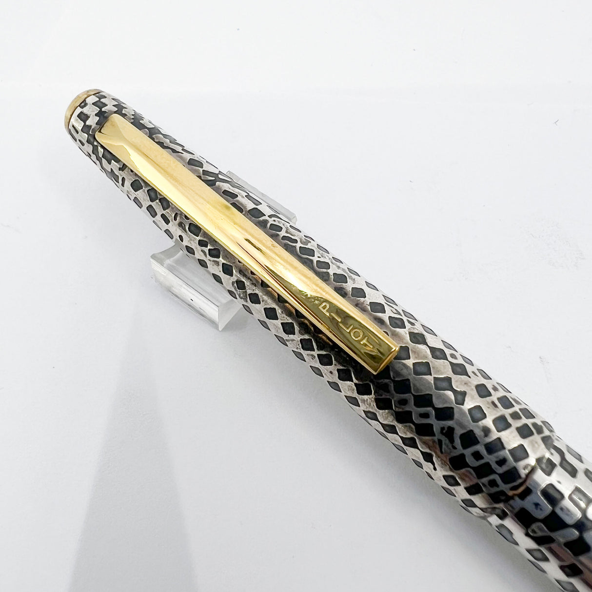 Pilot Sterling Silver Incredible Lattice Filigree Fountain Pen - Broad 18kt Gold Nib (Circa 1970s)- RARE!!