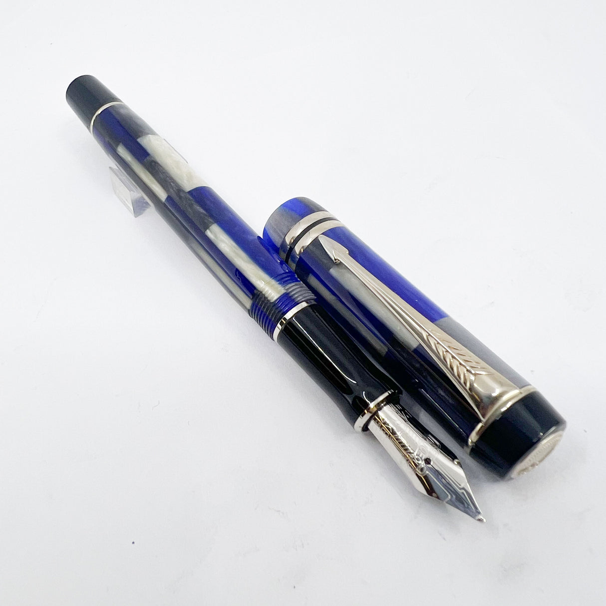 Parker Blue Mosaic International Duofold Fountain Pen - Medium 18kt Gold Nib
