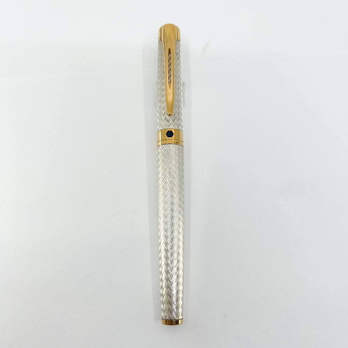 Waterman L'Etalon Beautiful Sterling Silver Basket Weave Design Fountain Pen- Fine 18kt Gold Nib