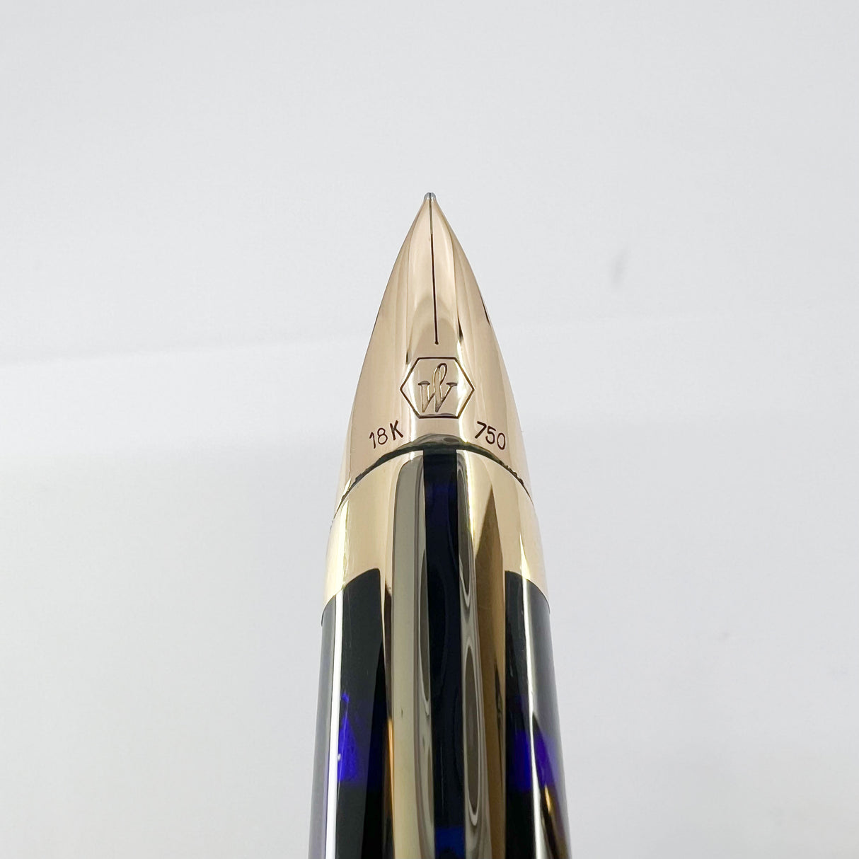 Waterman Edson Blue Translucent Fountain Pen - Fine 18kt Gold  Nib