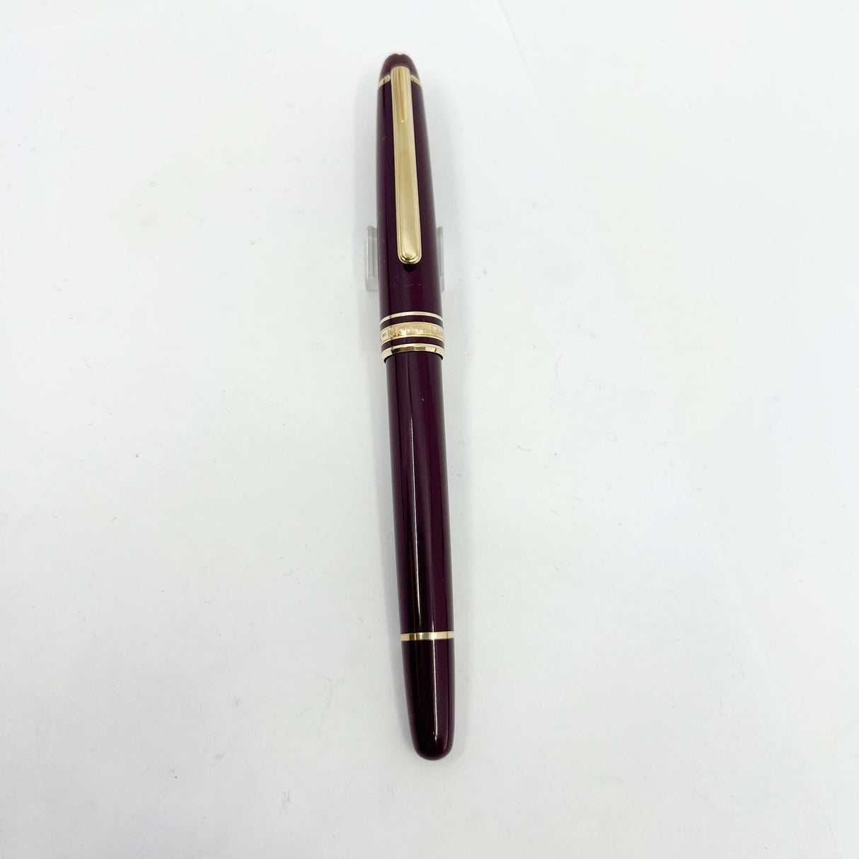 Montblanc #144 Bordeaux Resin Fountain Pen - Medium 14kt Gold Nib