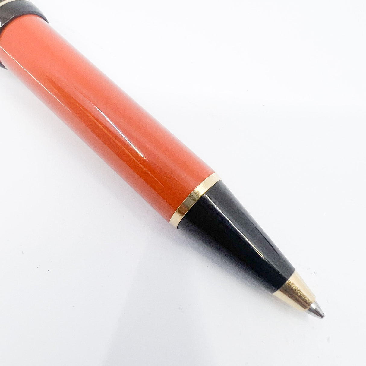 Montblanc Ernest Hemingway Writer's Limited Edition Ballpoint Pen -  1992 - The First of the 34 Year Old Annual Writer Series