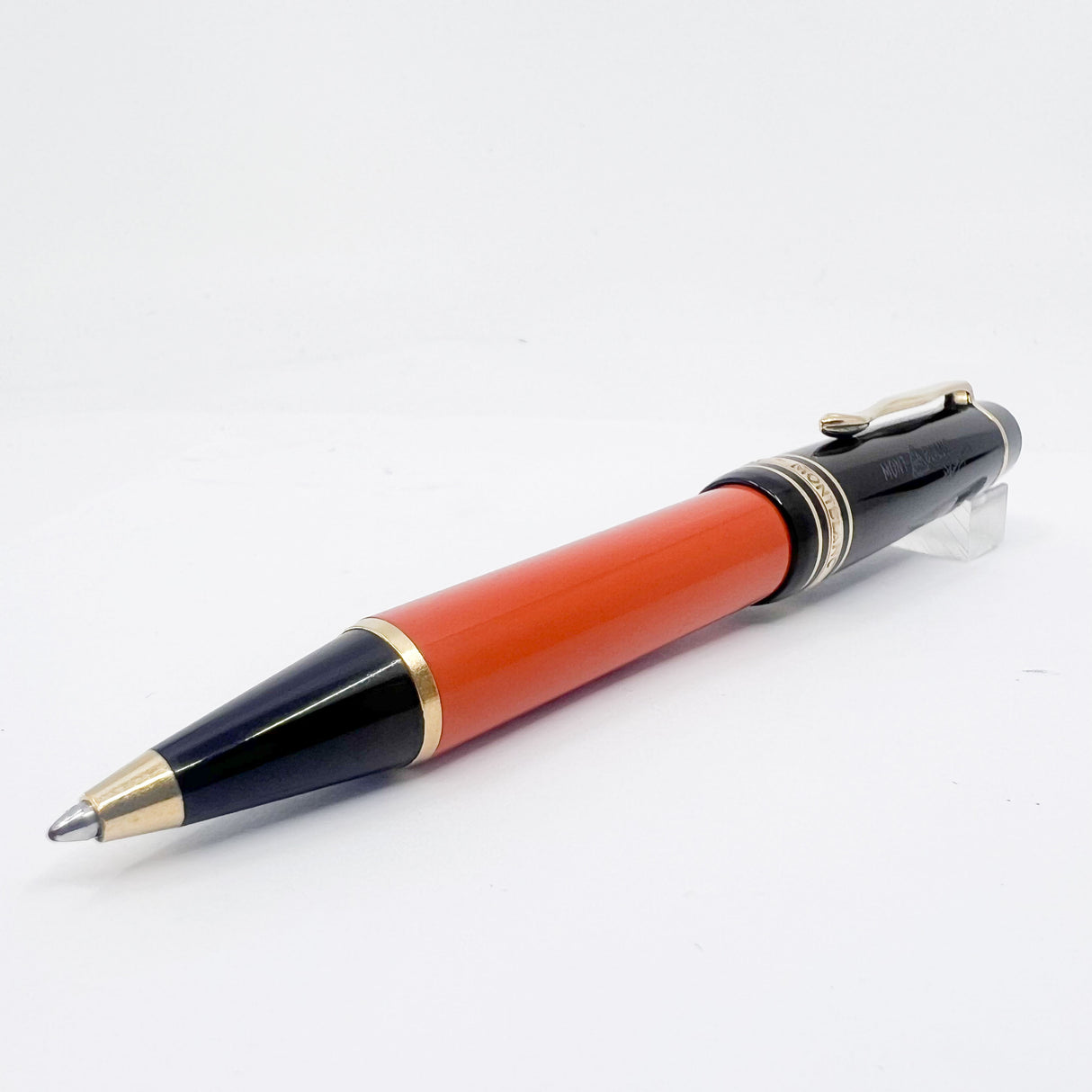 Montblanc Ernest Hemingway Writer's Limited Edition Ballpoint Pen -  1992 - The First of the 34 Year Old Annual Writer Series