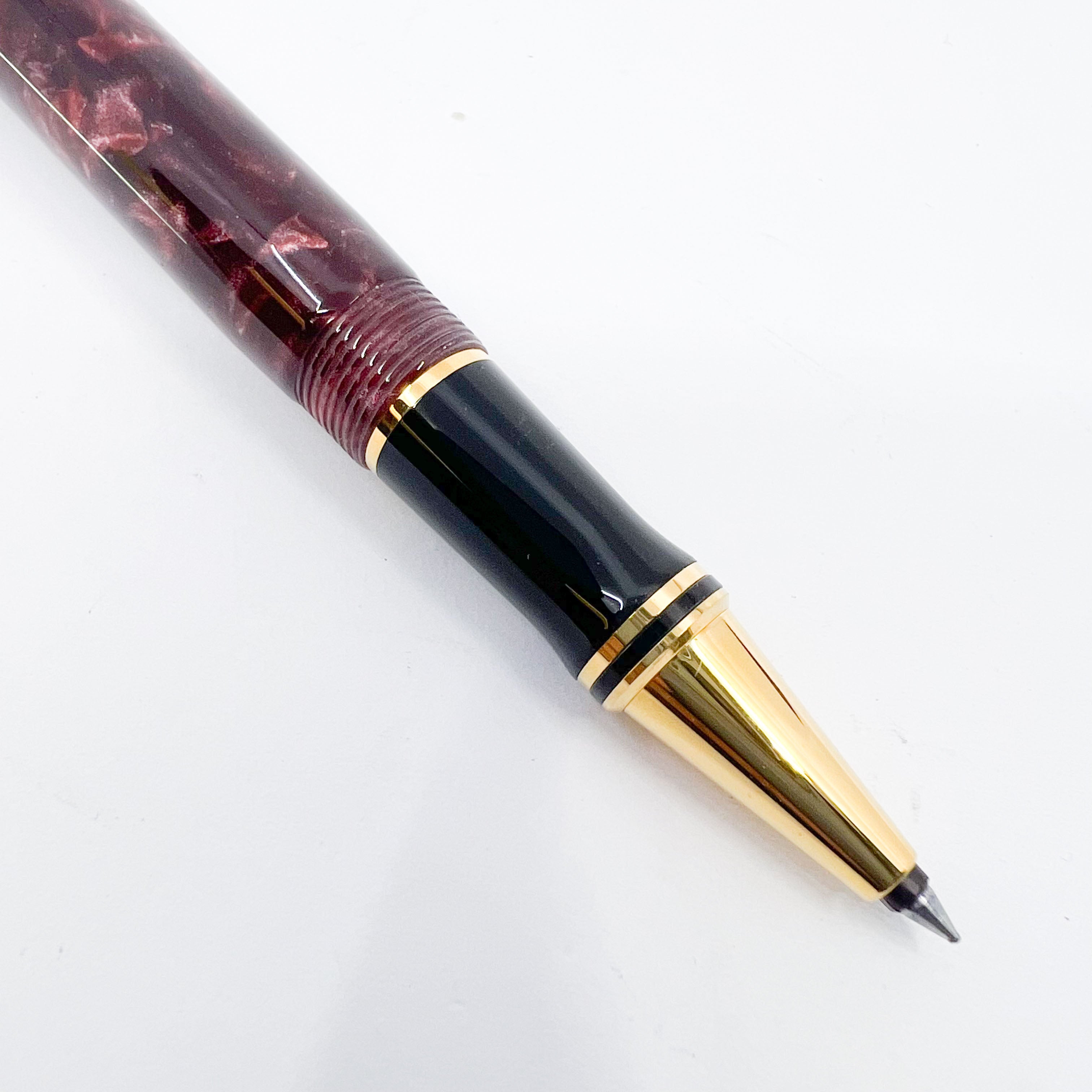 PARKER DUOFOLD 万年筆 マーブルブラウン Parker Duofold Marbled Maroon Rollerball (Circa 1991) – Fountain