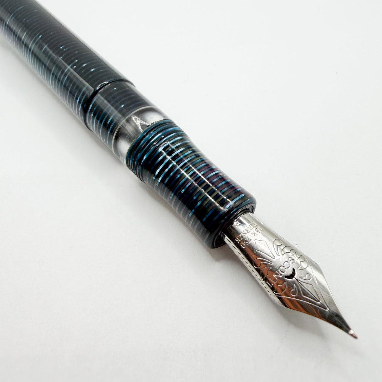 Visconti/Rebecca Moss Visconti Rebecca Moss "New York" Blue (Wall Street) Celluloid Limited Edition Fountain Pen - Visconti Fine 18kt Gold Nib