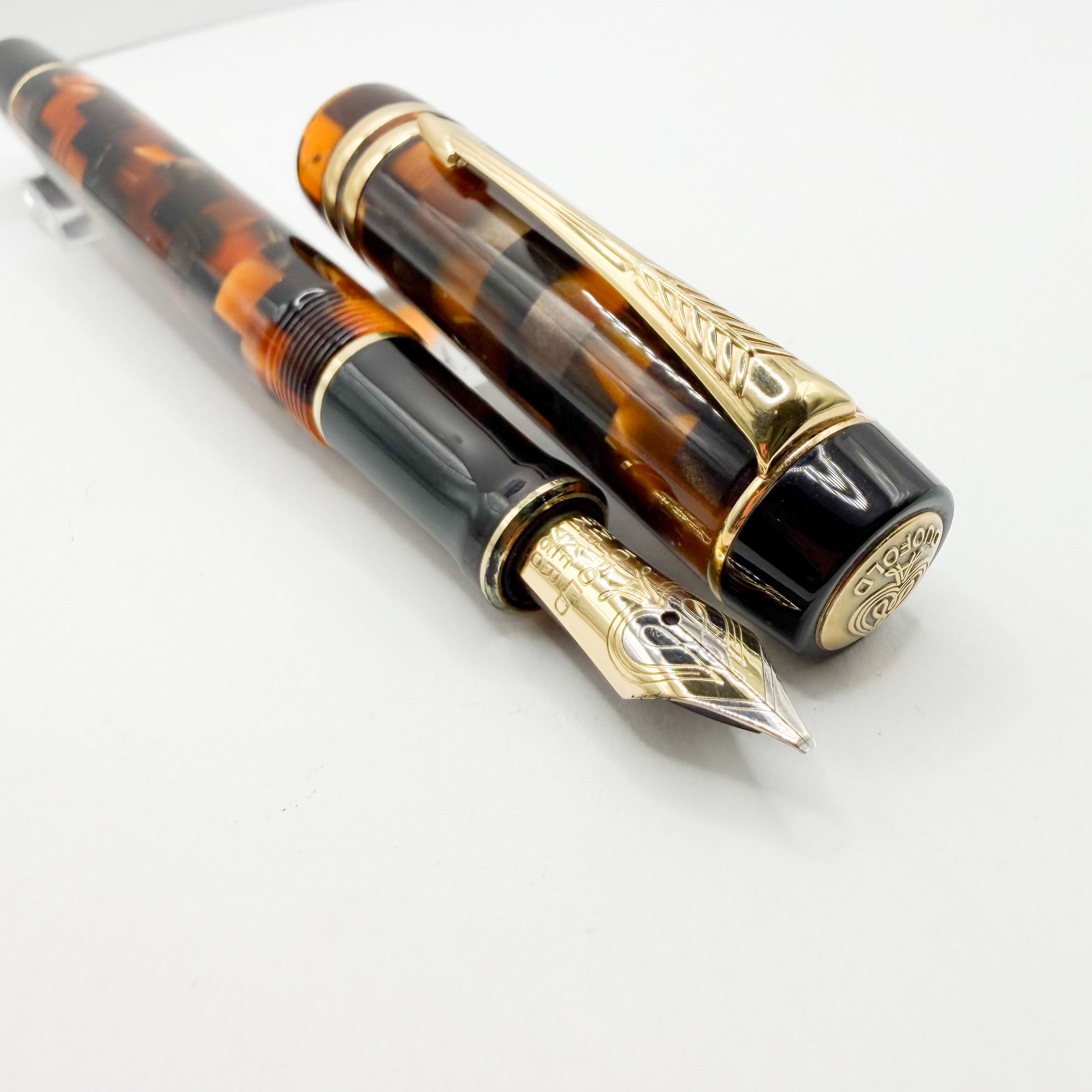 Parker Duofold Amber Check International Fountain Pen - Medium