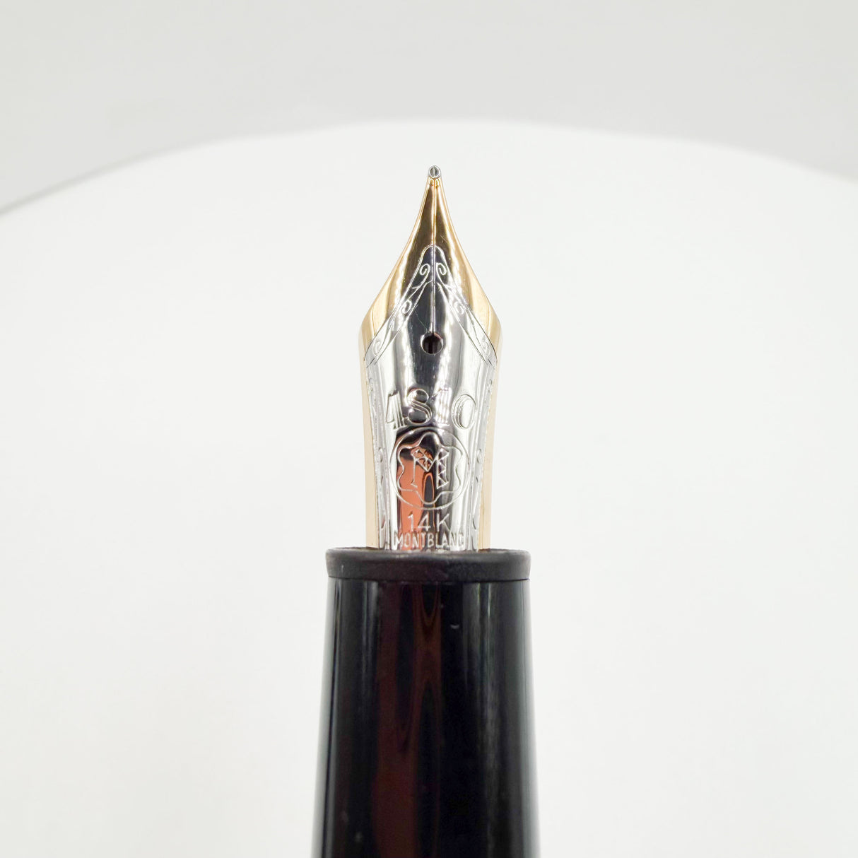 Montblanc Meisterstuck Black Resin #146 LeGrand Fountain Pen  - Fine 14kt  Gold Nib