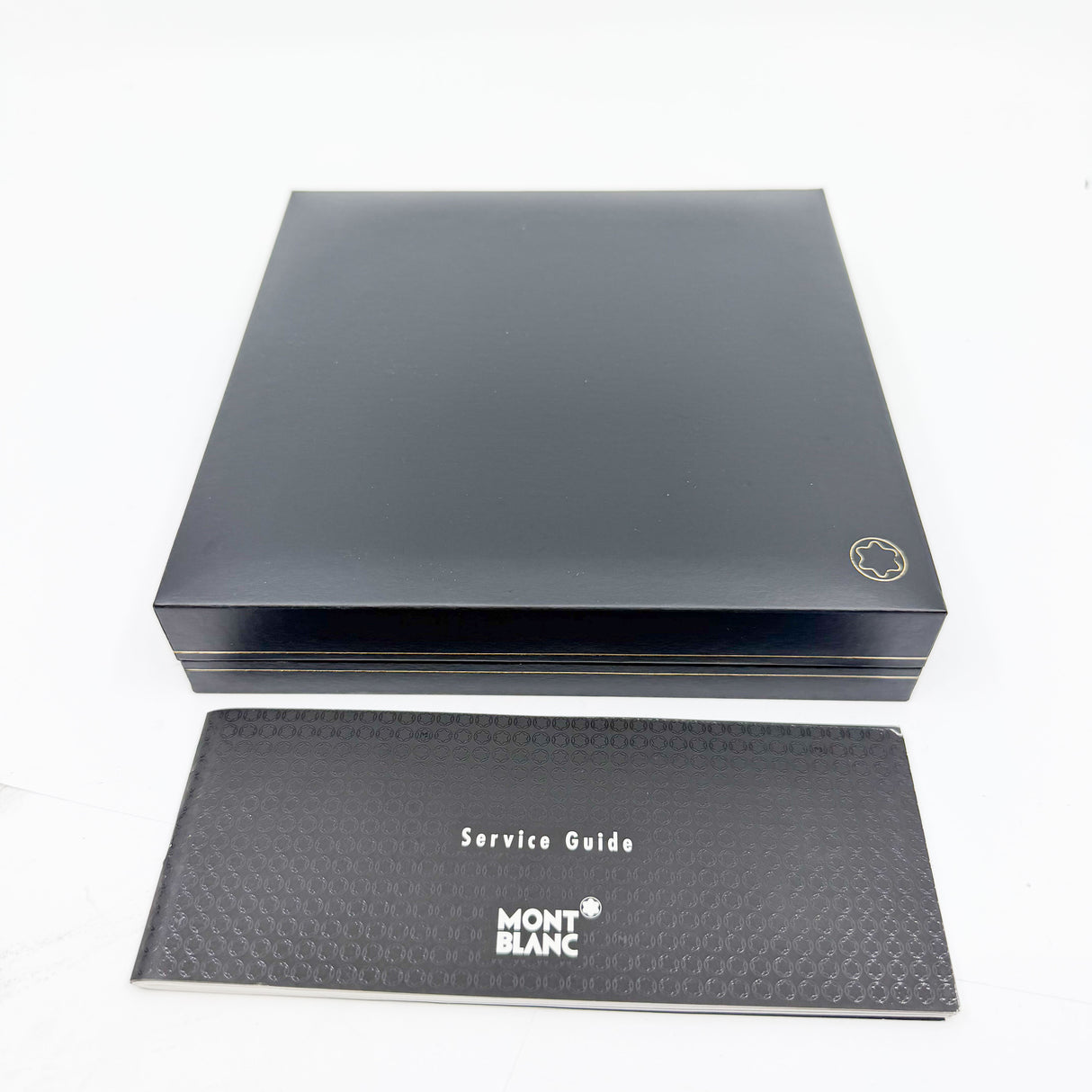 Montblanc Meisterstuck Solitaire  Le Grand 146 Black Resin & Gold Plated Striped Filigree Fountain Pen - Fine 18kt Gold Nib
