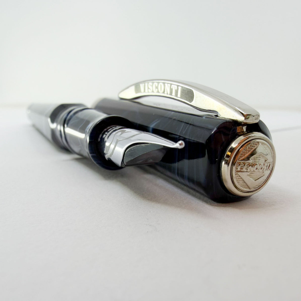 Visconti Opera Marbled Navy & Sky Blue Typhoon Limited Edition Fountain Pen - #911/1000 - Broad Chromium 18 Smarttouch Tubular Nib