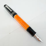 Delta -  Original  DolceVita Sterling Silver Trim Medium Fountain Pen - Medium 18kt Gold Nib