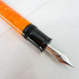 Delta -  Original  DolceVita Sterling Silver Trim Medium Fountain Pen - Medium 18kt Gold Nib