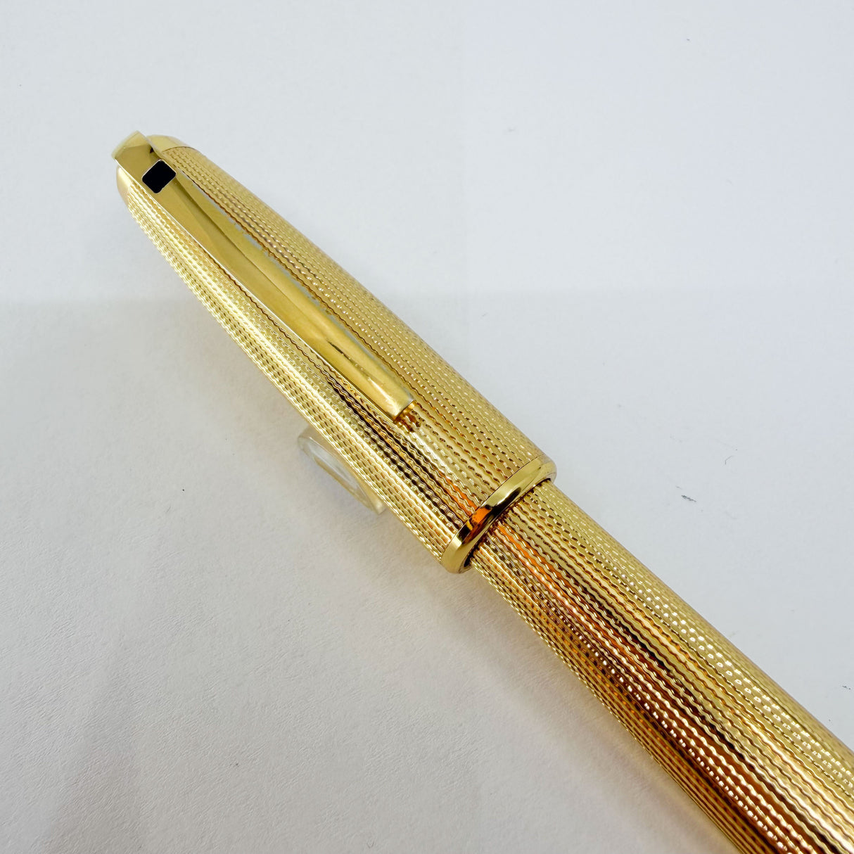 S.T. Dupont Large Orpheo Gold-Plated Barleycorn Rollerball