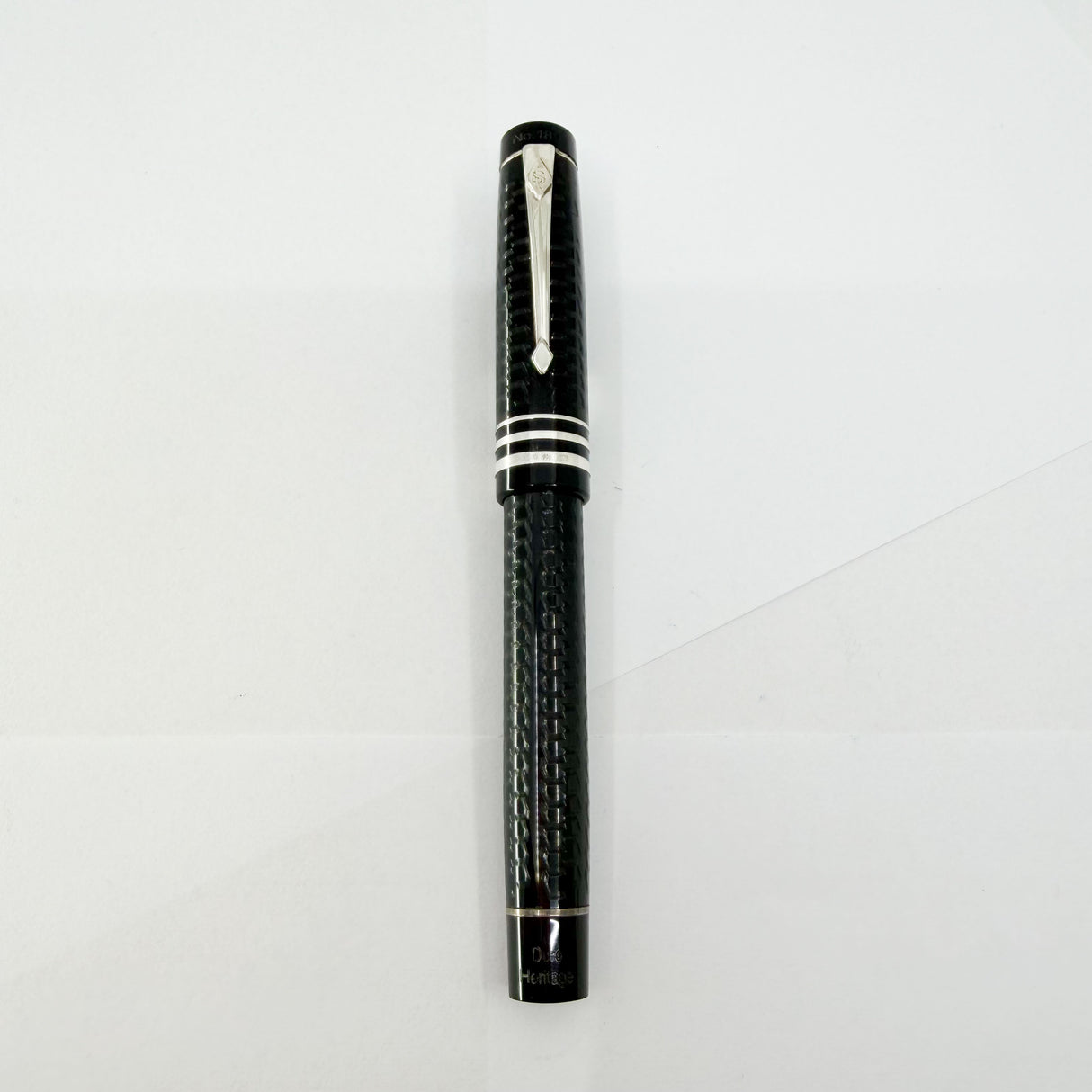 Conway Stewart Duro Heritage Etched Black Limited Edition Fountain Pen  - Fine 18kt Gold Nib