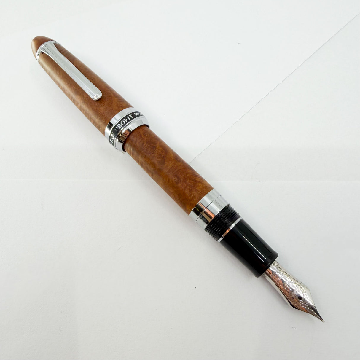 Sailor 1911 Profit's 30th Anniversary Briarwood Limited Edition Fountain Pen - Medium 21kt Gold Nib