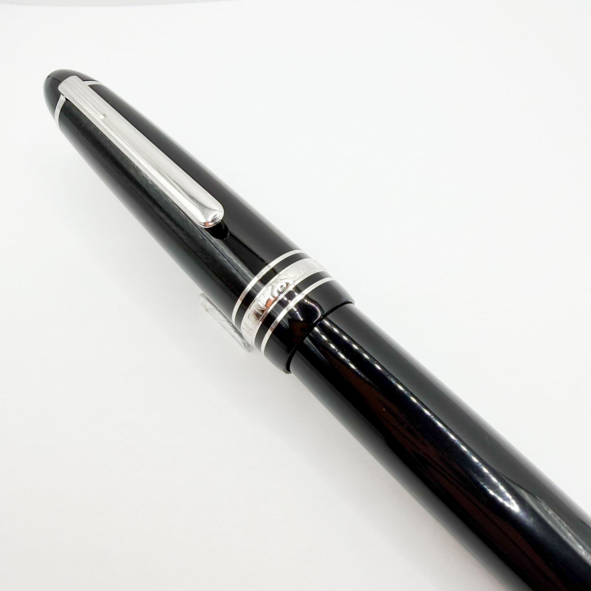 Montblanc Meisterstuck  Black Resin - Platinum Plated Trim LeGrand  Rollerball