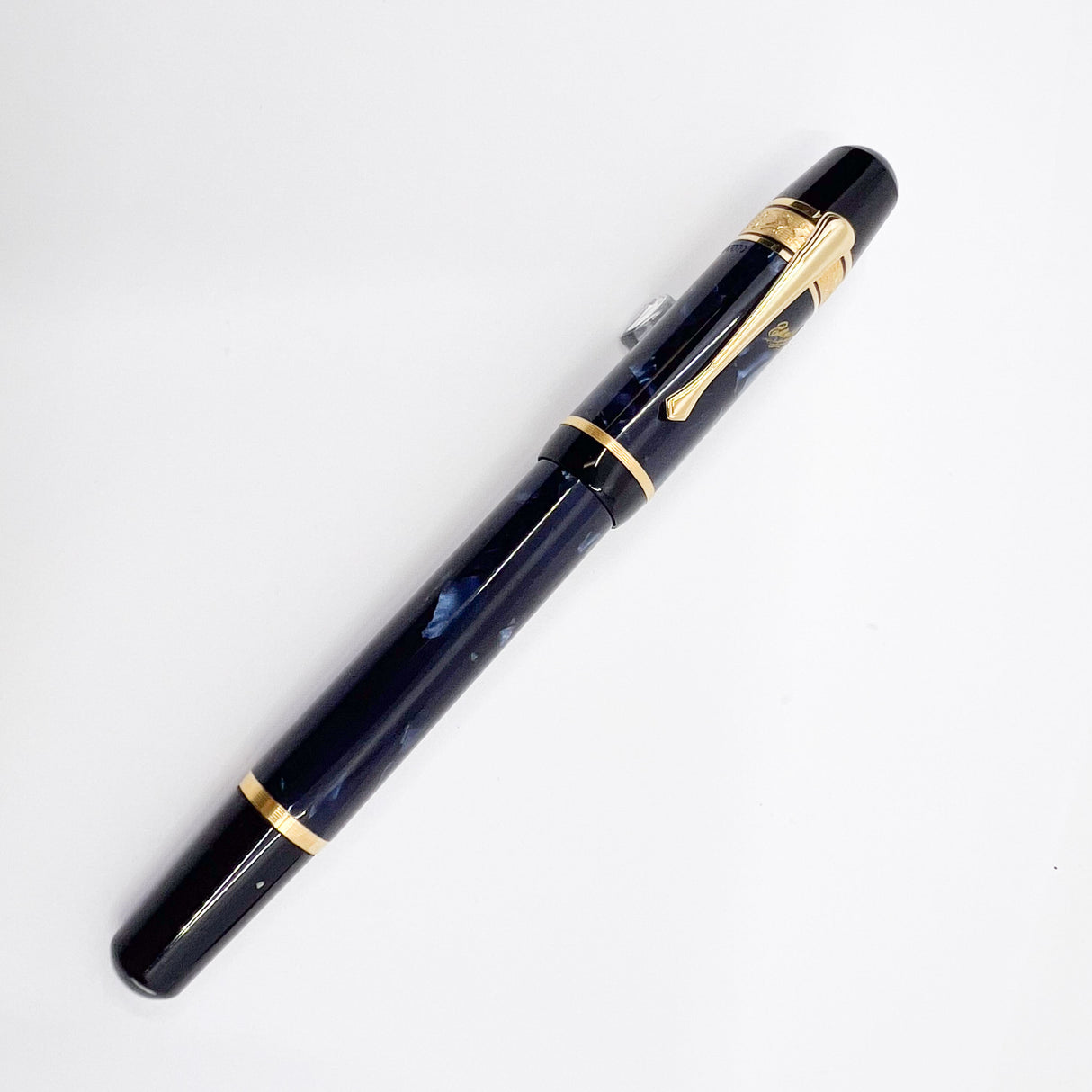 Montblanc Edgar Allan Poe Writer's Limited Edition Fountain Pen - Fine 18kt Gold Nib