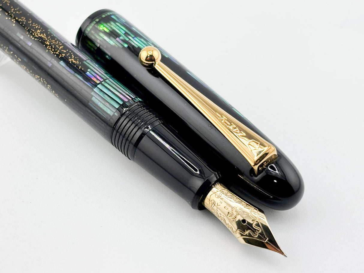 Namiki Yukari Raden Nightline Maki-e Fountain Pen - Fine 18kt Gold Nib - THE ORIGINAL!!