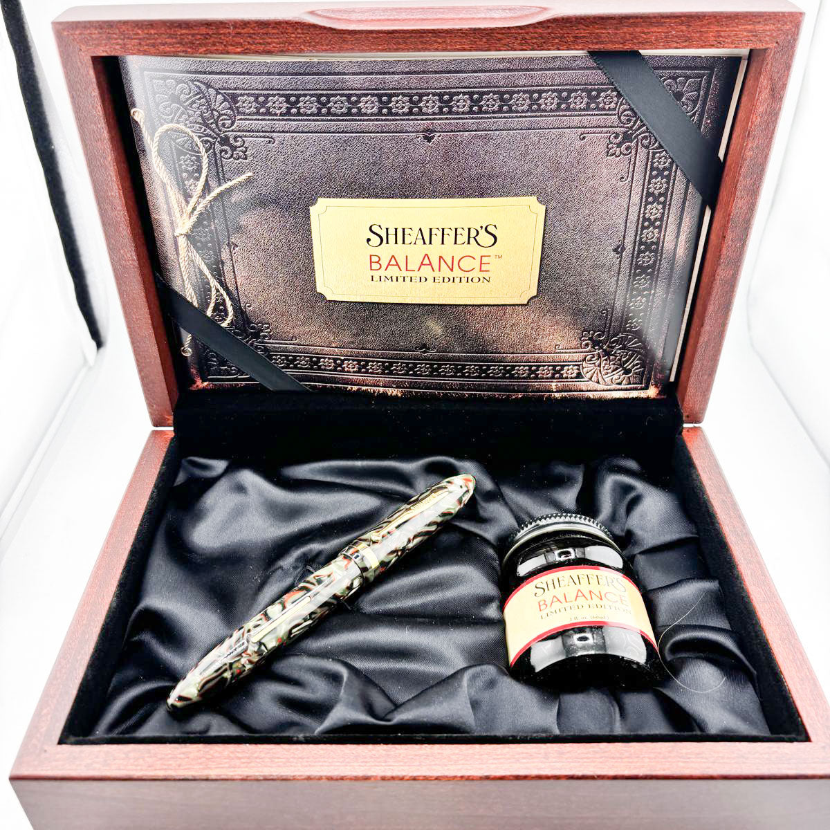 Sheaffer Balance Limited Edition Fountain Pen - Fine 18kt Gold Nib ...