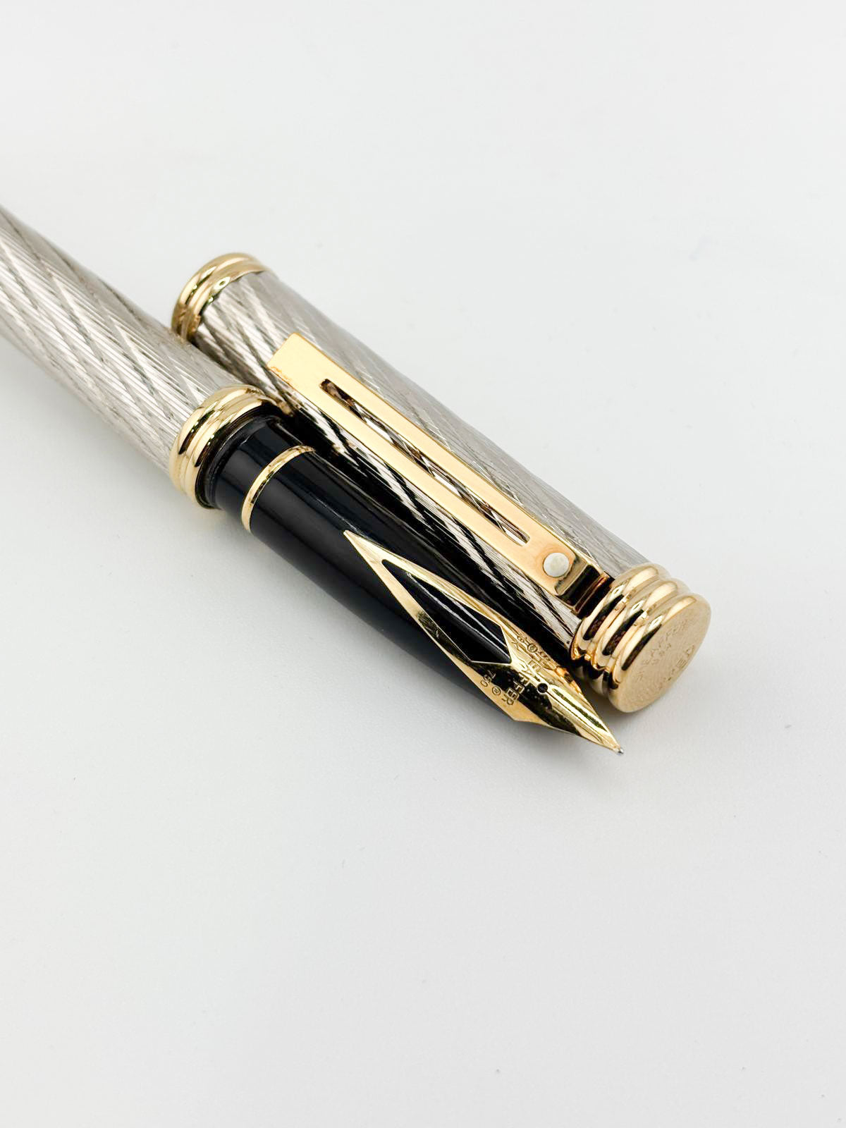 SHEAFFER USA FRED 万年筆　18k Sheaffer Targa Fred Force 10 Special Edition - Fountain Pen - RARE