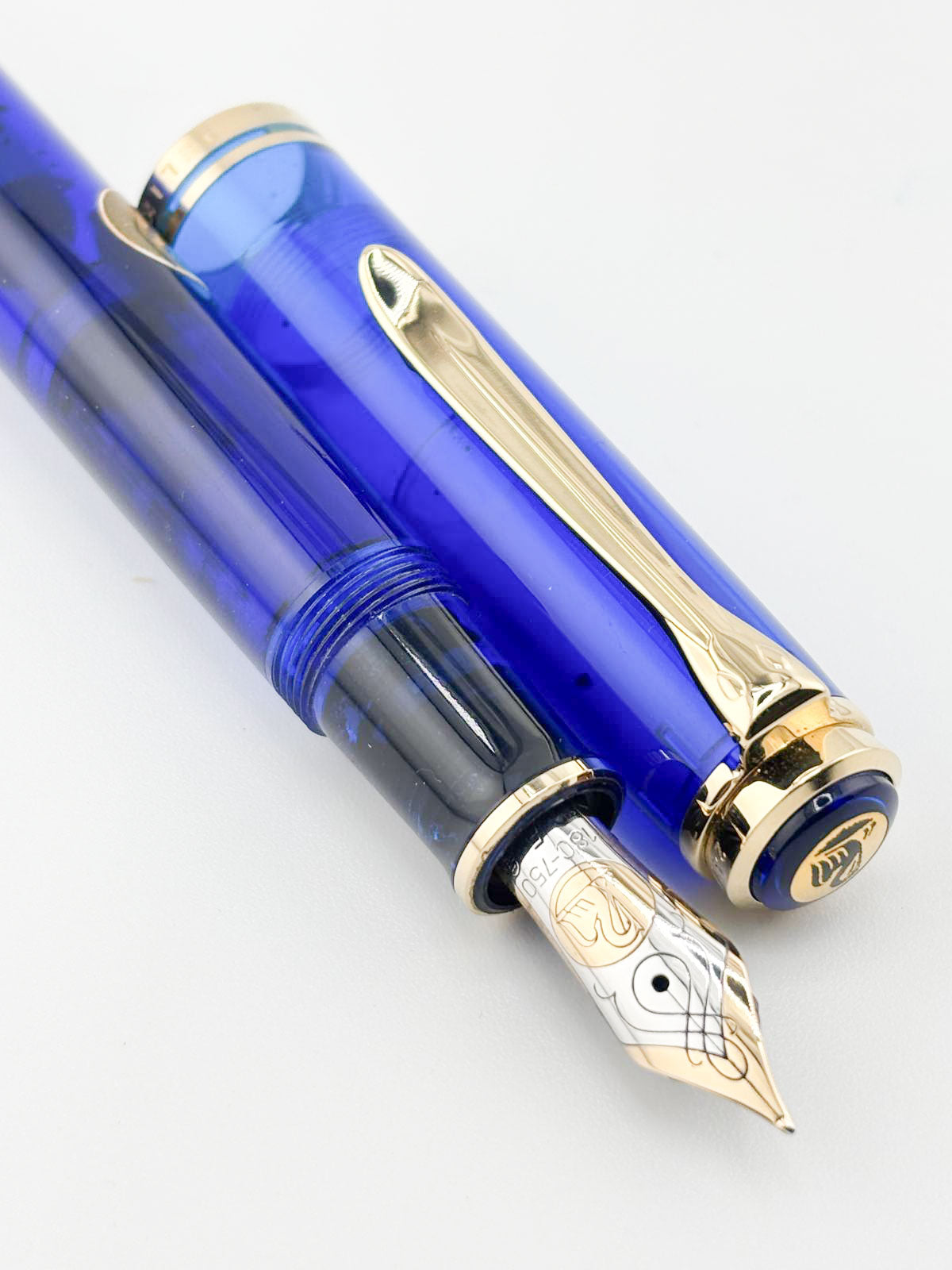 Pelikan Blue Ocean Limited Edition Fountain Pen - Fine 18kt Gold Nib