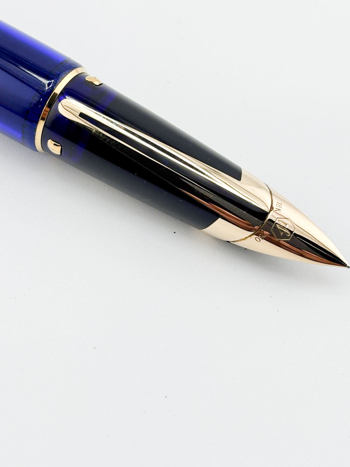 Waterman Edson Blue Translucent Fountain Pen  - Medium 18kt Gold Nib - Rarely Found in this Mint Condition Any Longer!