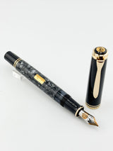 Pelikan Wall Street Limited Edition Fountain Pen - Medium 18kt Gold Nib