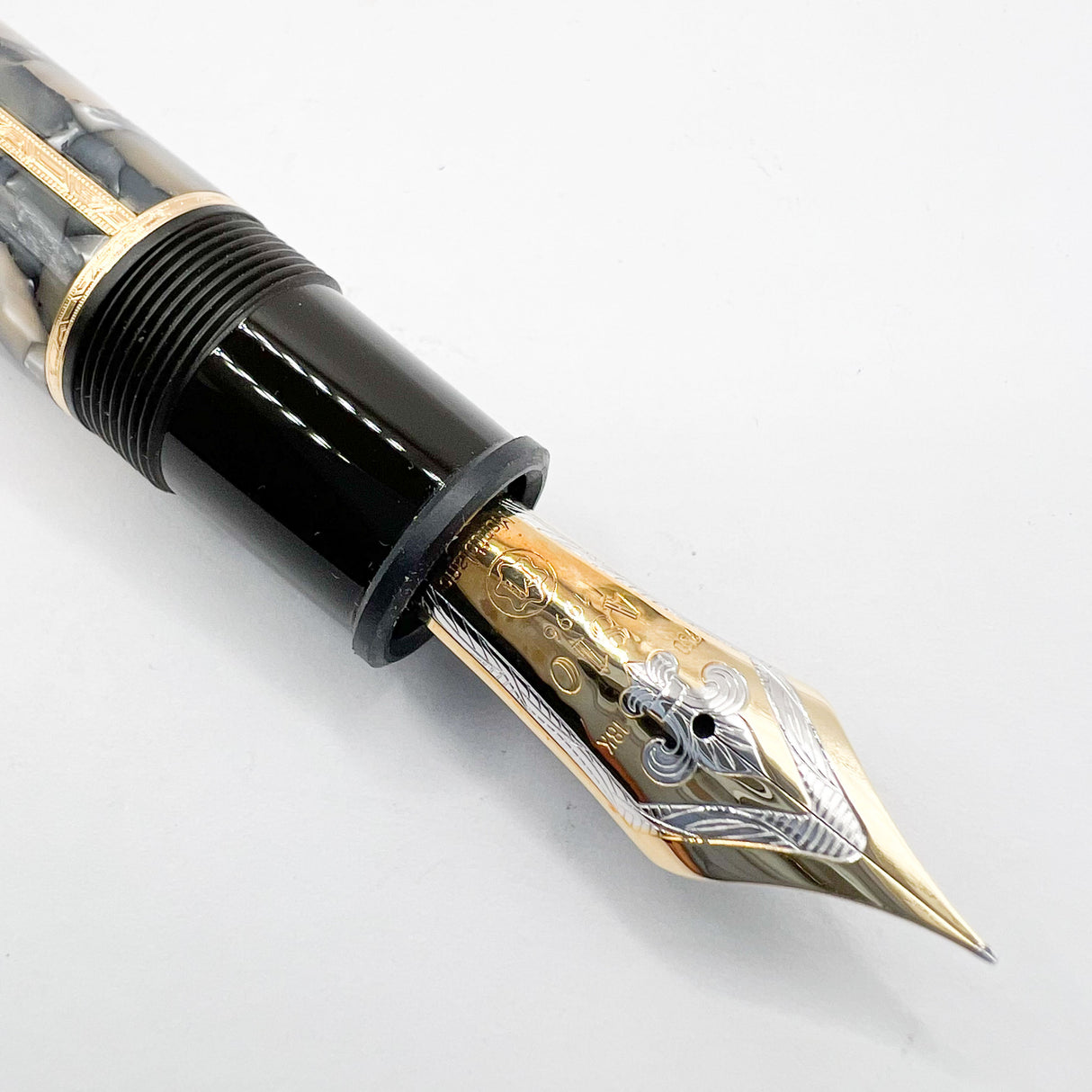 Montblanc Alexandre Dumas (Incorrect Signature) Writer Series Ltd. Ed. Fountain Pen - Fine 18kt Gold Nib