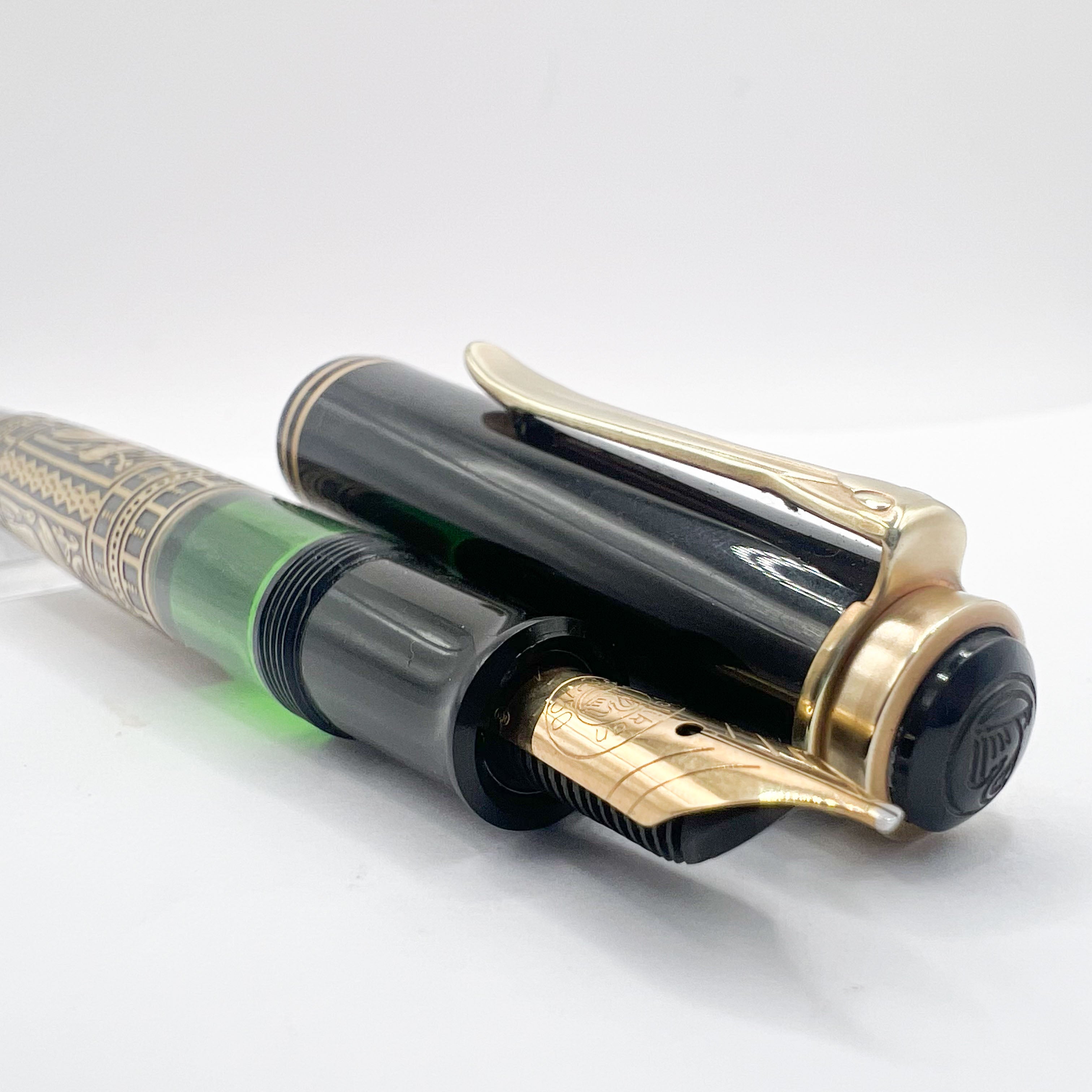 Pelikan M700 Toledo Fountain Pen - Medium 18kt Gold Nib – Fountain