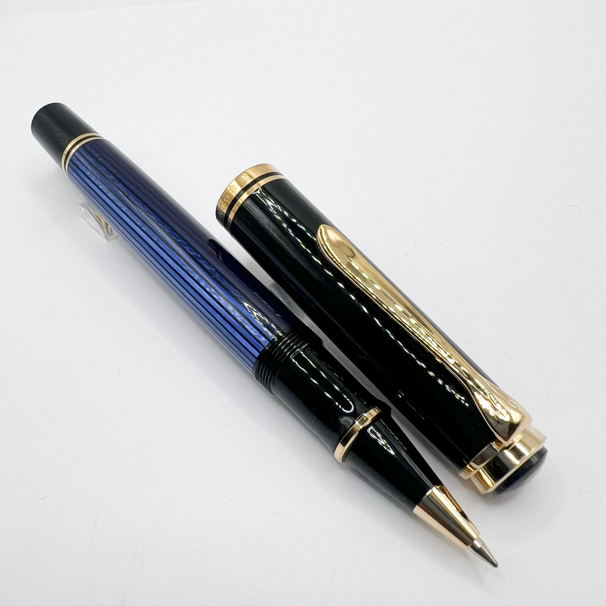 Pelikan Early R800 Blue Striped/Black Cap Rollerball