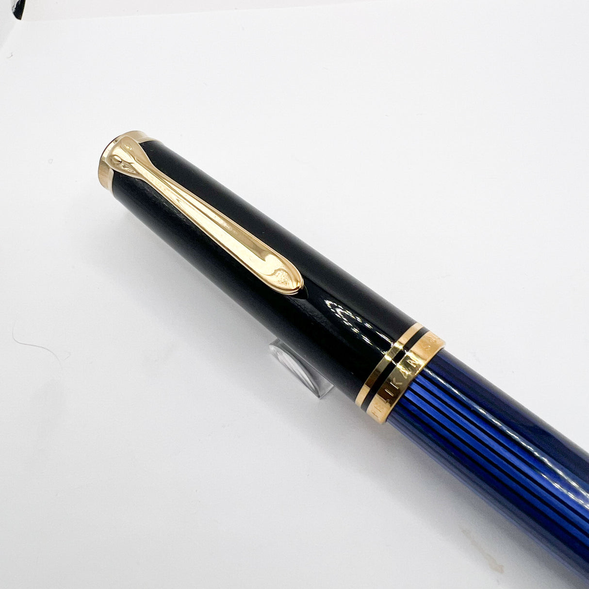 Pelikan Early R800 Blue Striped/Black Cap Rollerball