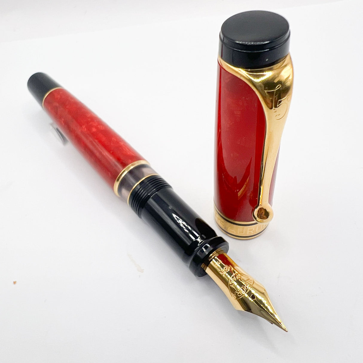 Aurora 75th Anniversary Optima Red Marble Auroloide Limited Edition Fountain Pen - Extra Fine 18kt Gold Nib