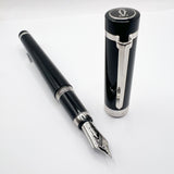 Cartier Pasha Black Resin & Platinum-Plated Trim Fountain Pen - Medium 18kt Gold Nib