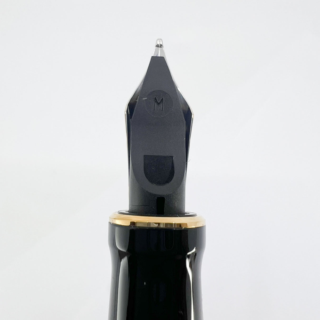 Parker Duofold 100th Anniversary "Big Red"/Orange Centennial Special Edition  - Medium 18kt Gold Nib