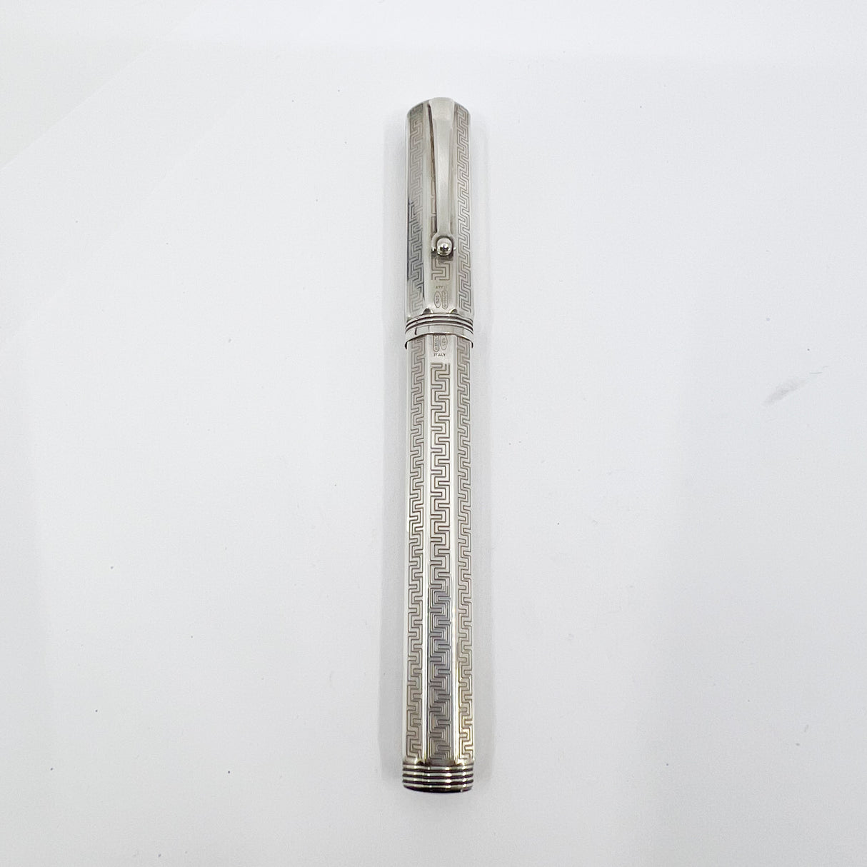 Montegrappa Sterling Silver Reminiscence  Fountain Pen -  Fine 18kt Gold Nib