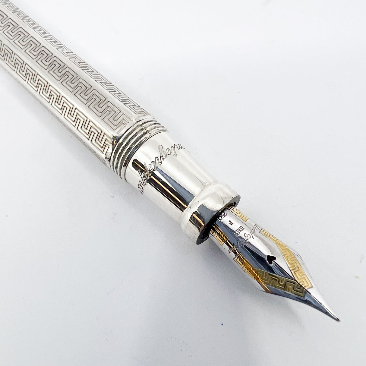 Montegrappa Sterling Silver Reminiscence  Fountain Pen -  Fine 18kt Gold Nib