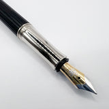 Graf von Faber Castell Classic Ebony Wood Fountain Pen - Medium 18kt Gold Nib