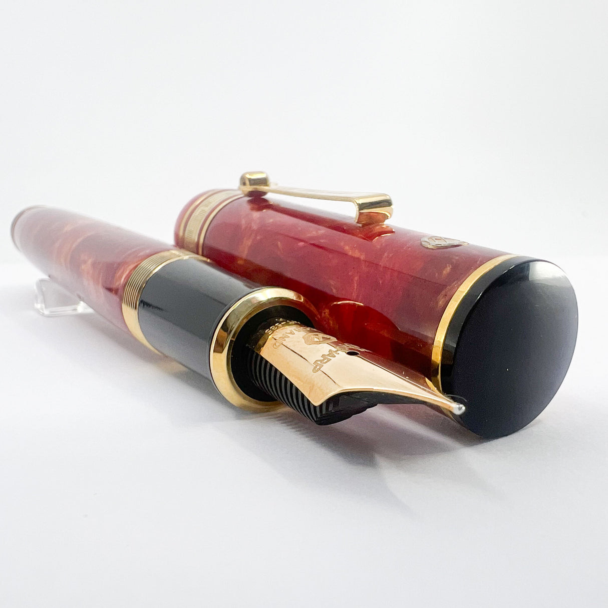 Wahl-Eversharp Decoband Oversize Red Cosmos Fountain Pen - Flexible Medium 14kt Gold Nib