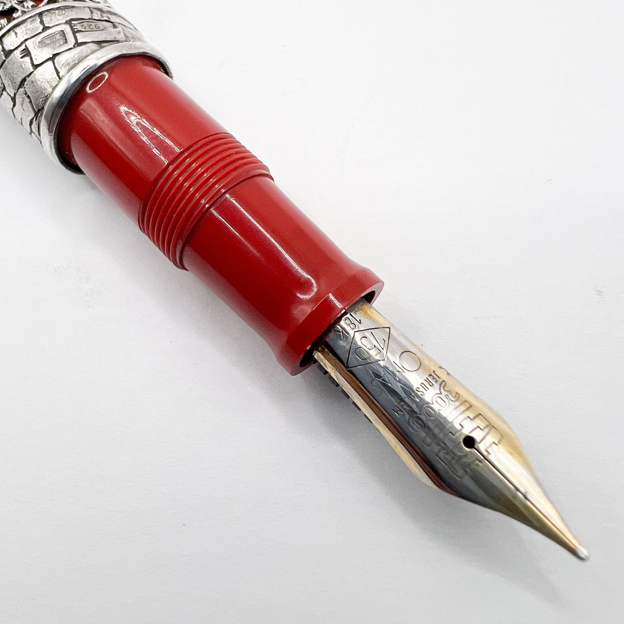 OMAS Jerusalem 3000 Limited Edition Sterling Silver Fountain Pen (1996) - Medium 18kt Gold Nib