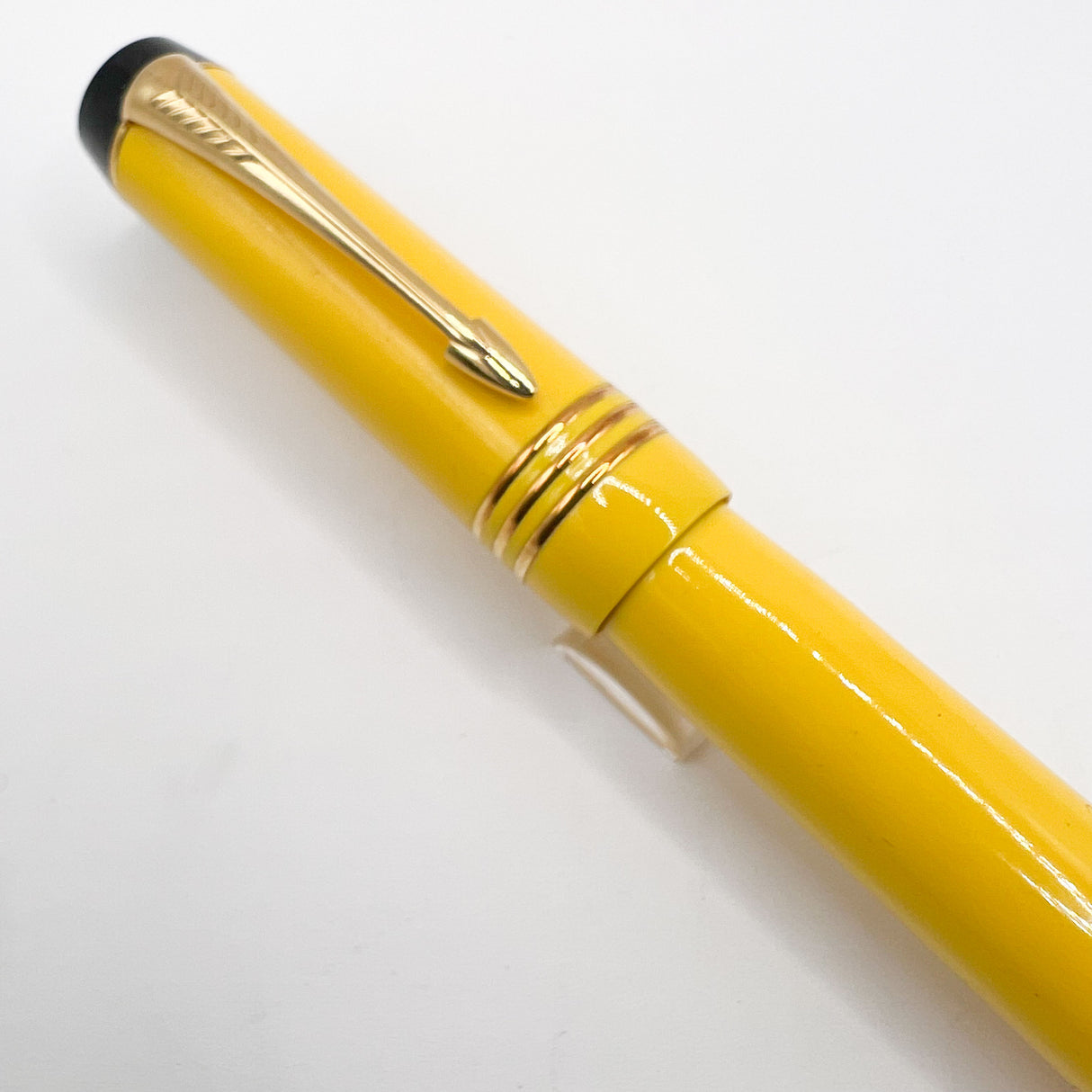 Parker Duofold Centennial Mandarin Yellow Limited Edition Fountain Pen (1995) - Medium 18kt Gold Nib