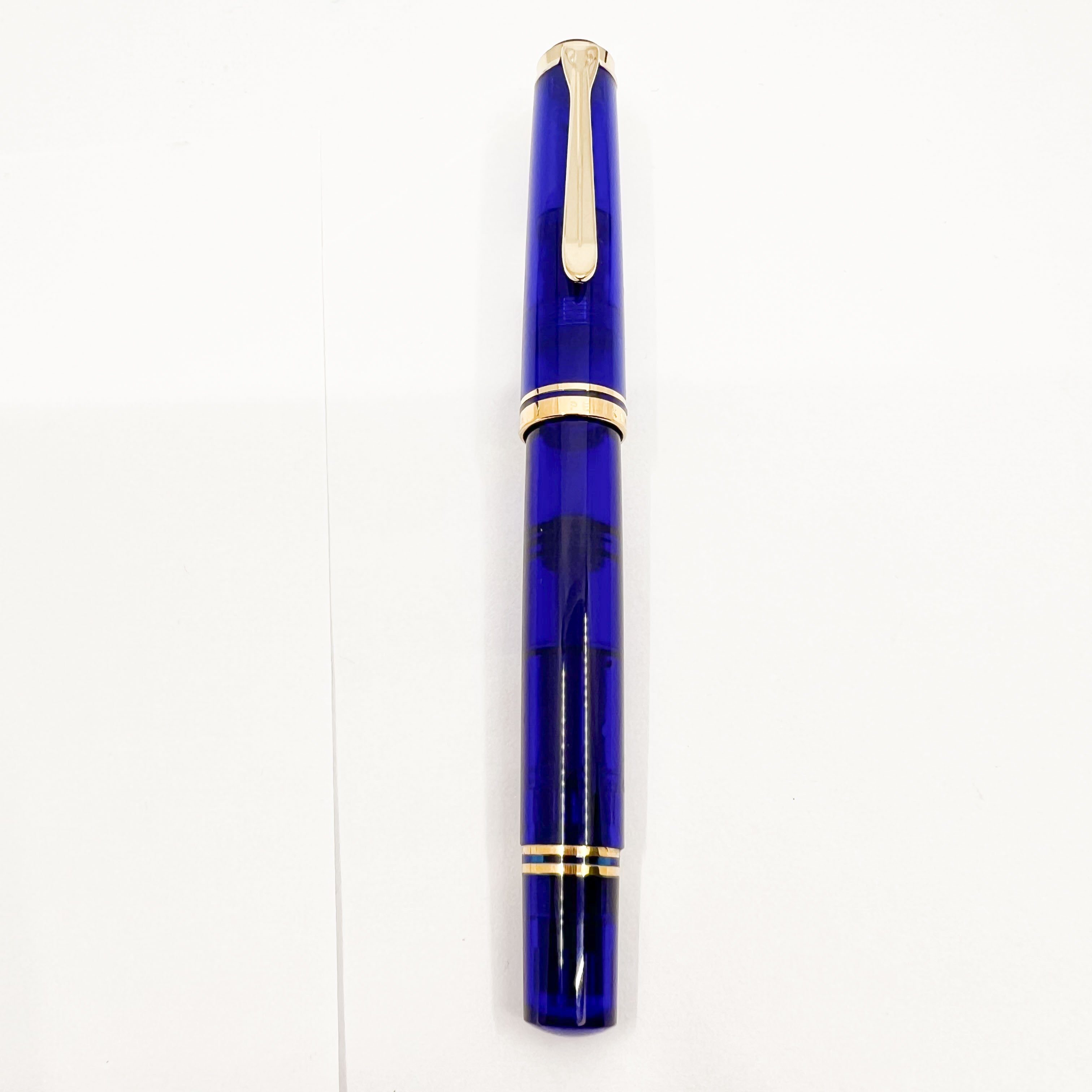 Pelikan M600　blue-stripe 青縞　M-nib　旧黒天冠 Pelikan M600 blue-stripe 青縞 M-nib 旧黒天冠 - メルカリ