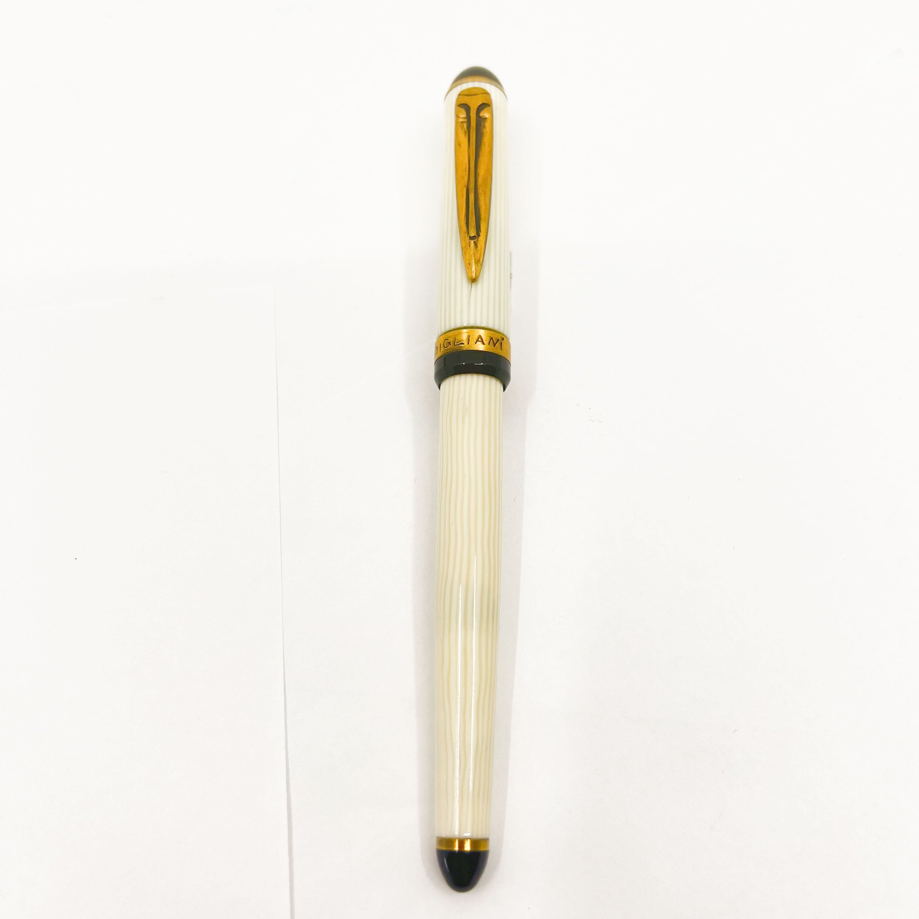 Francois Yves Luthier Modigliani White Limited Edition Fountain